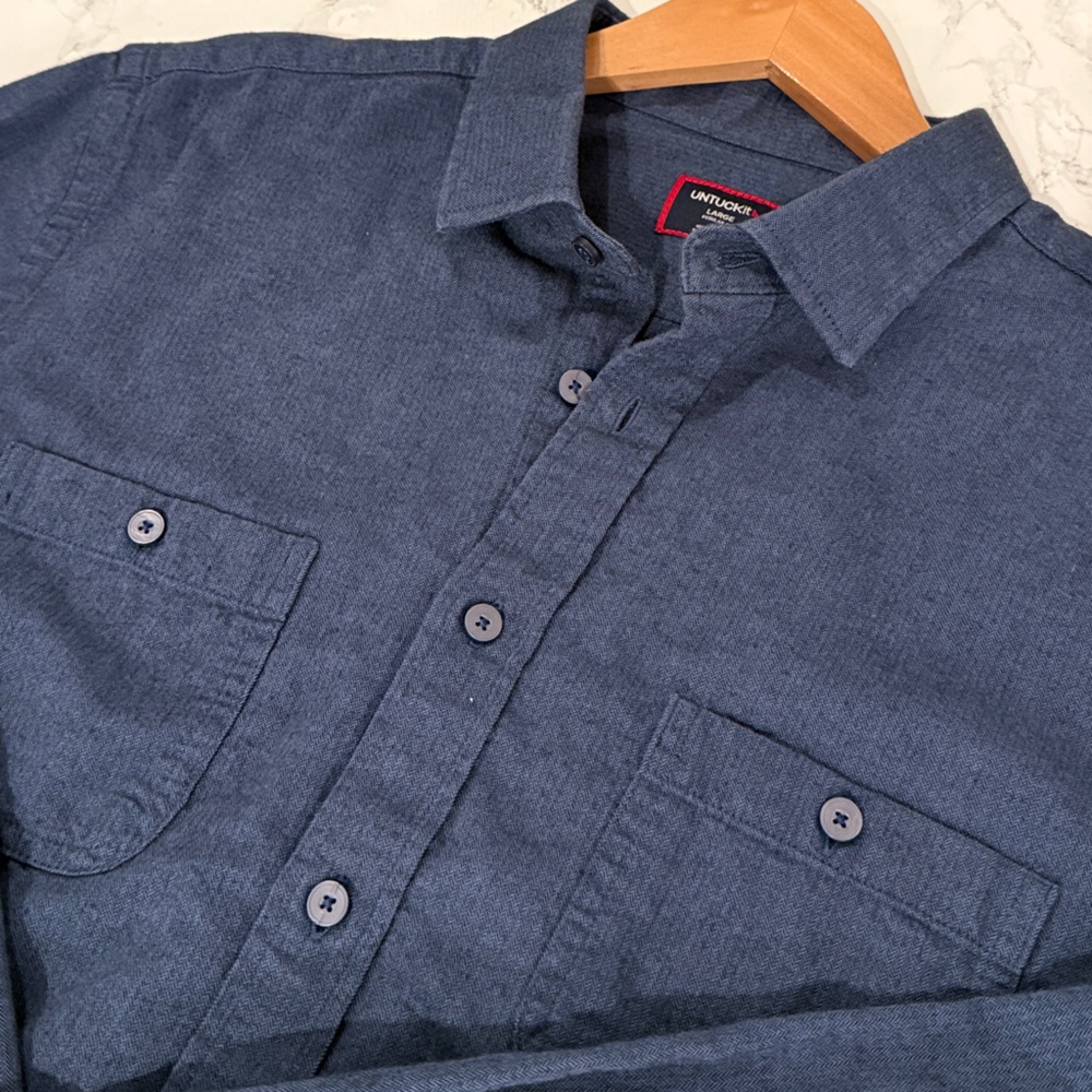 UNTUCKit Dark Blue Long Sleeve Double Pocket Button Up Shirt | Size L